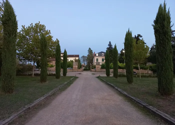 Hôtel La Métairie&Piscine